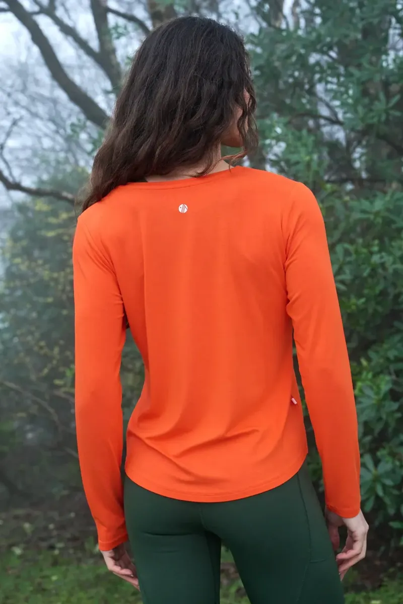 Acai On The Go Bamboo Long Sleeve Tee Women's in Mandarin-5