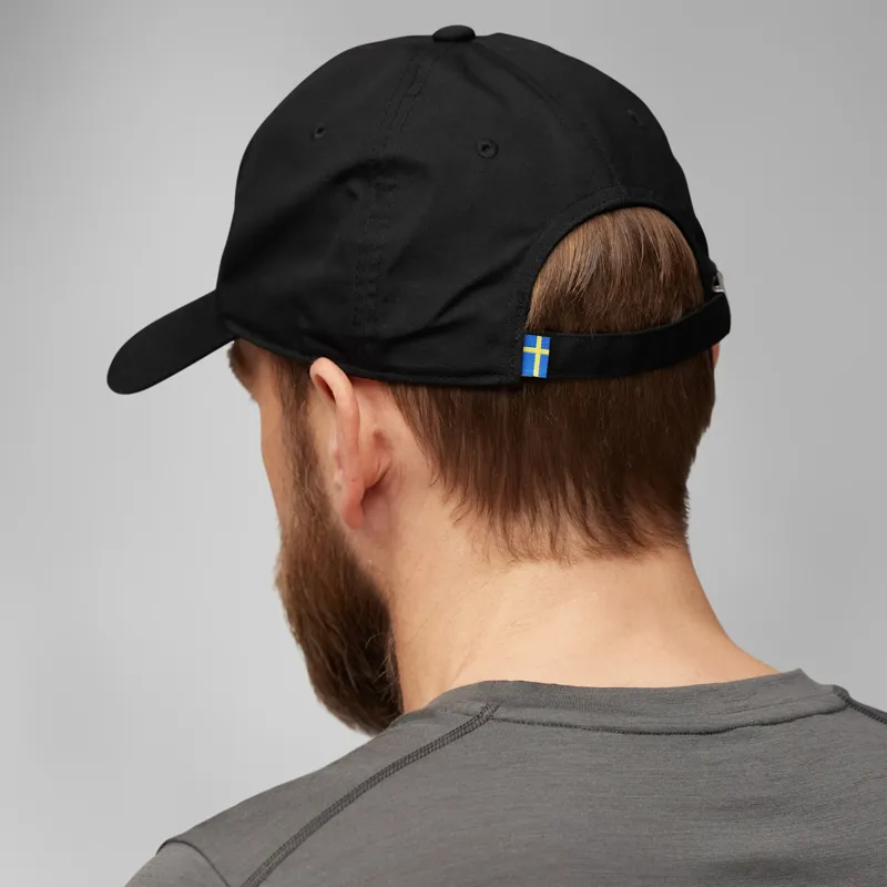 Fjallraven Bergtagen Cap in Black-3