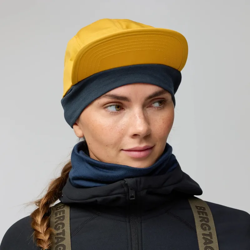 Fjallraven Bergtagen Mountain Cap Unisex in Mountain Blue/Dark Navy-2
