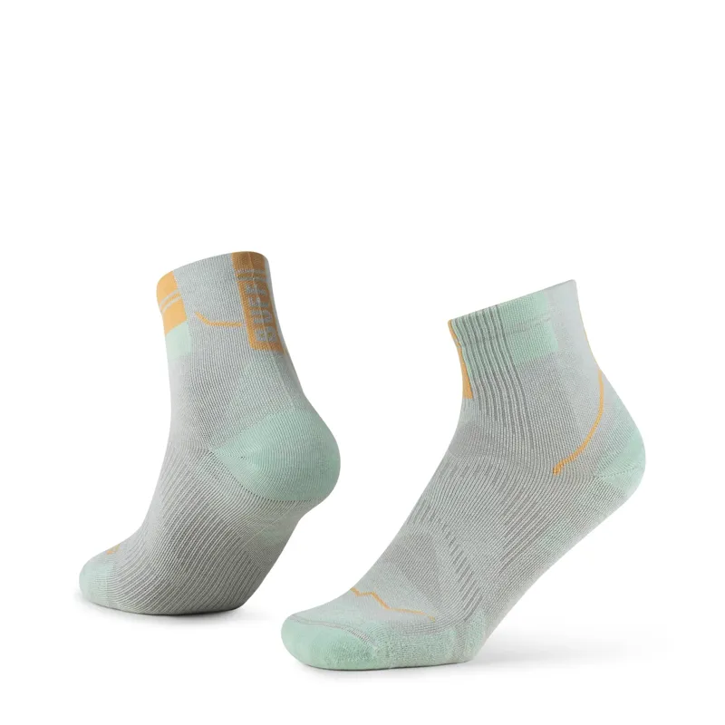 Buff Coolnet Quarter Socks in Seagrove Green