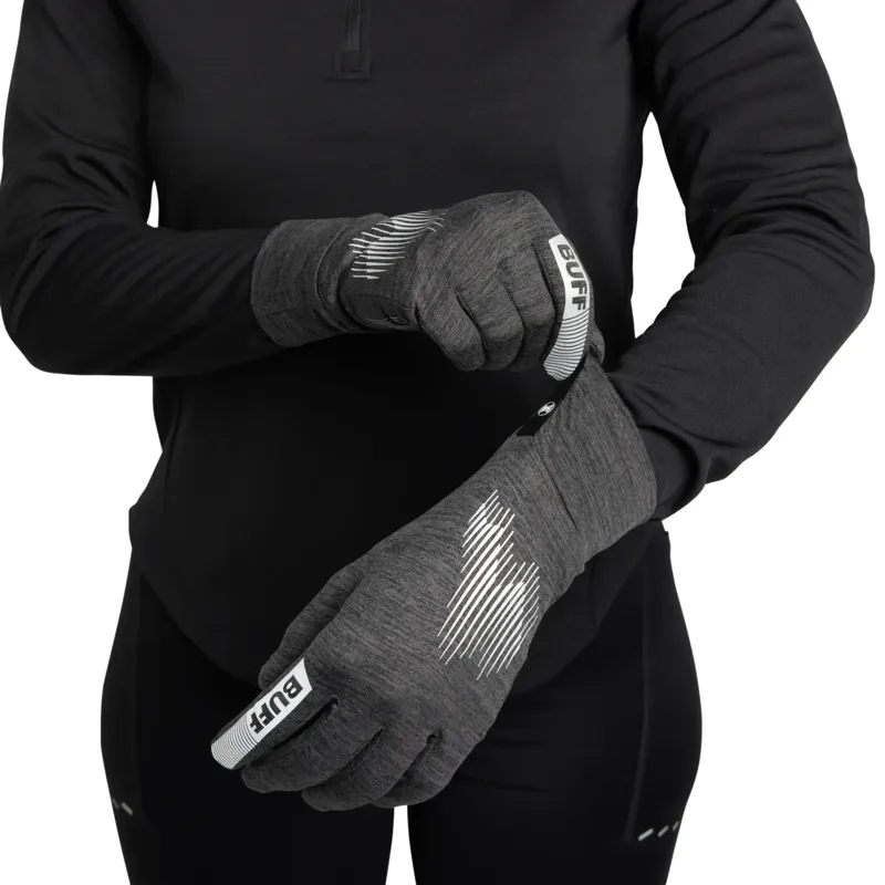 Buff DryFlx Gloves in Black-2