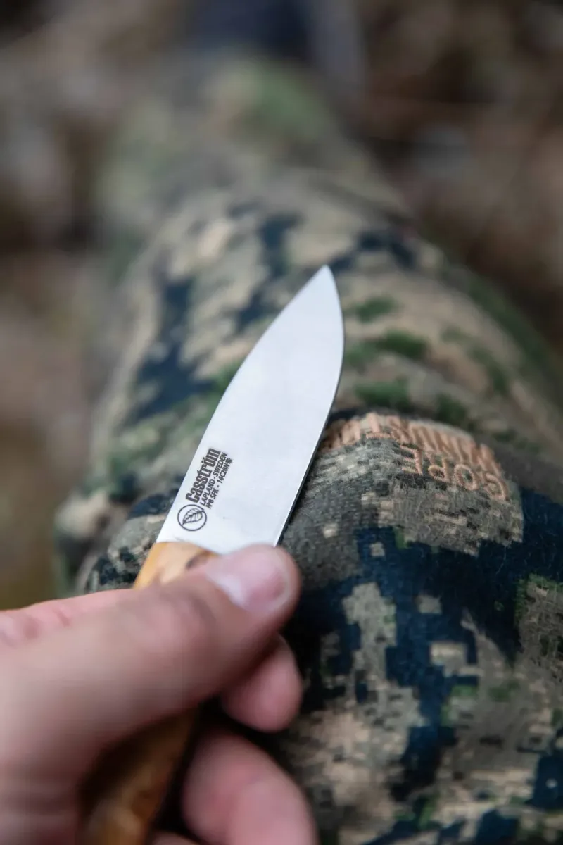 Casstrom No. 8 SFK Flat Curly Birch Knife in Brown-1