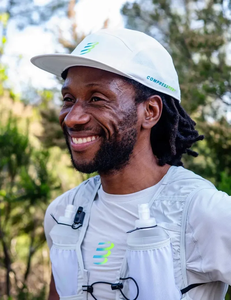 Compressport 5 Panel Running Cap in Star White/Blue-Green-8