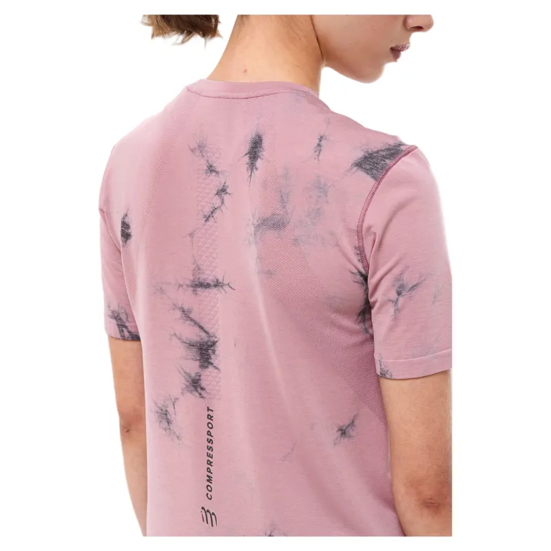 Compressport Performance SS Eat My Dust T-Shirt W in Zephyr Tie Dye-2