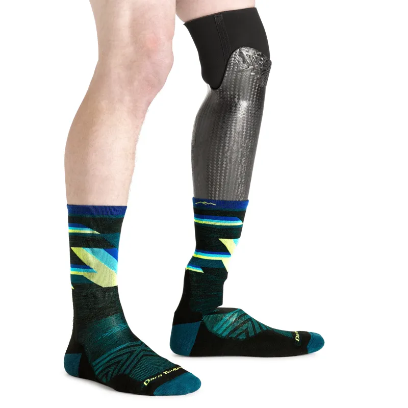 Darn Tough Bolt Micro Crew Ultra-Light Cushion Men's Sock in Black-3