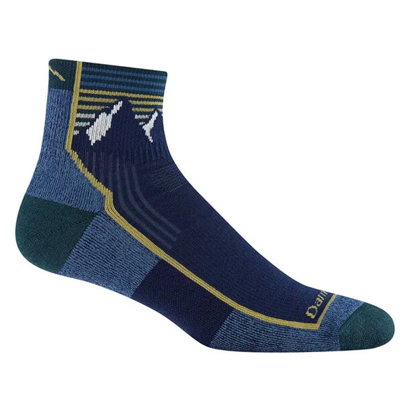 Darn Tough Hiker Quarter Midweight Hiking Sock Mens in Mountain Lake