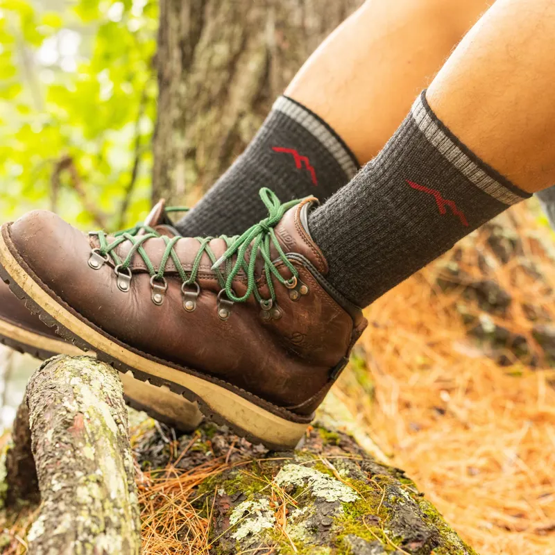 Darn Tough Hiker Midweight Boot Cushion Sock Mens in Black-1