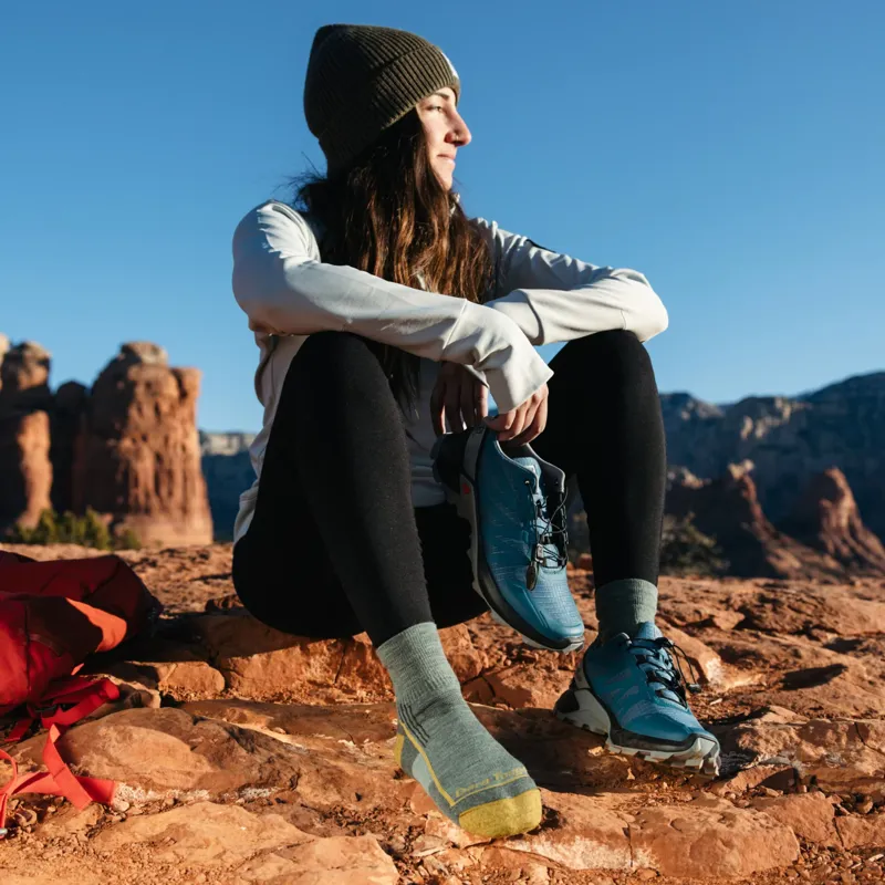 Darn Tough Hiker Quarter Midweight Cushion Womens Socks in Sage-4