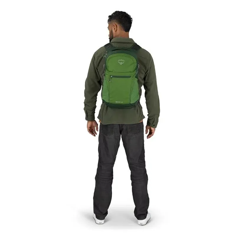 Osprey Daylite Plus Daypack in Green Belt/Green Canopy-5