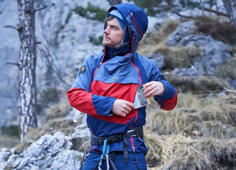 Paramo Velez Evolution Hybrid Smock Mens in Midnight/Gold/Indigo-9
