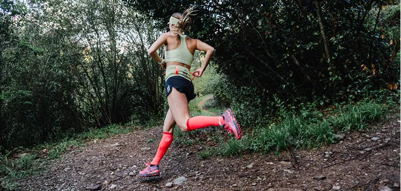 CompresSport Free Belt Pro Running Belt in Nile-5
