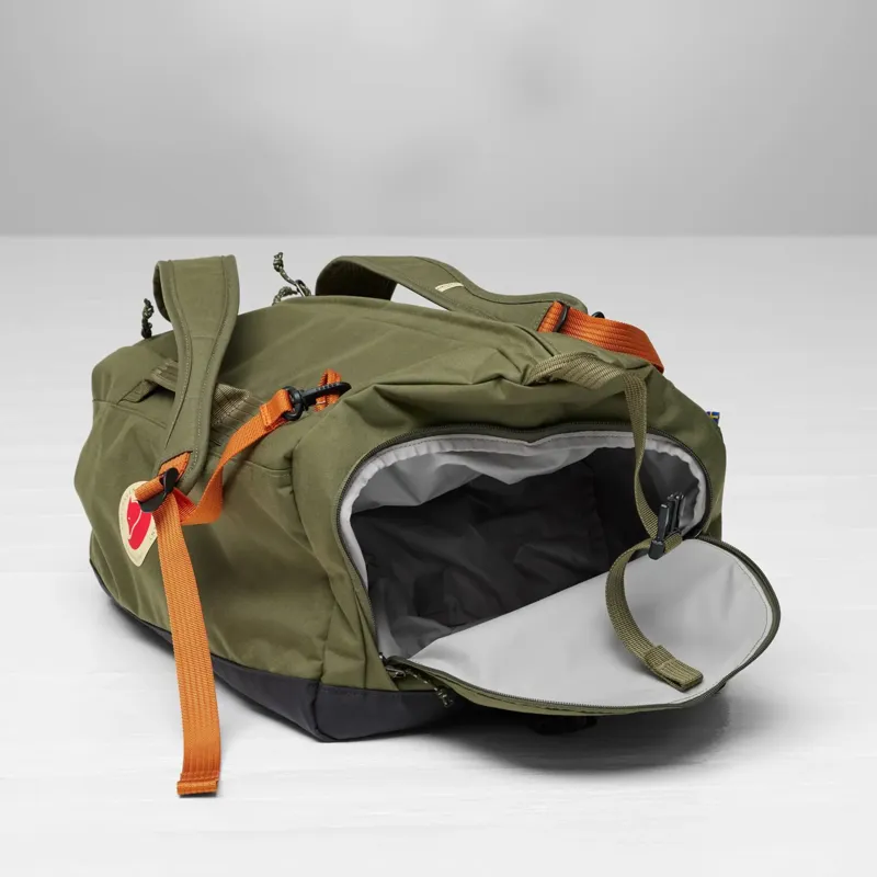 Fjallraven Farden Duffel 50 in Green-11