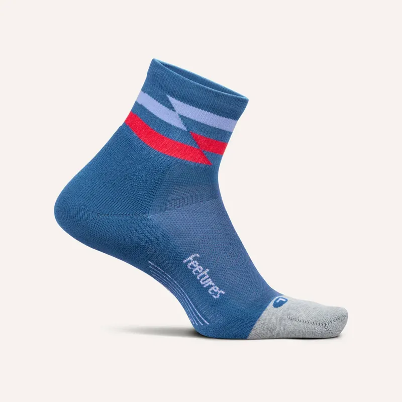 Feetures Elite Light Cushion Quarter Unisex Socks in Blue Track