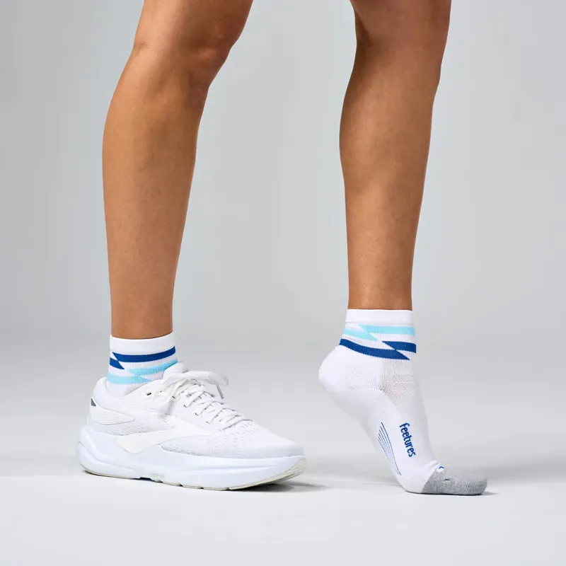 Feetures Elite Light Cushion Quarter Unisex Socks in White Track-3