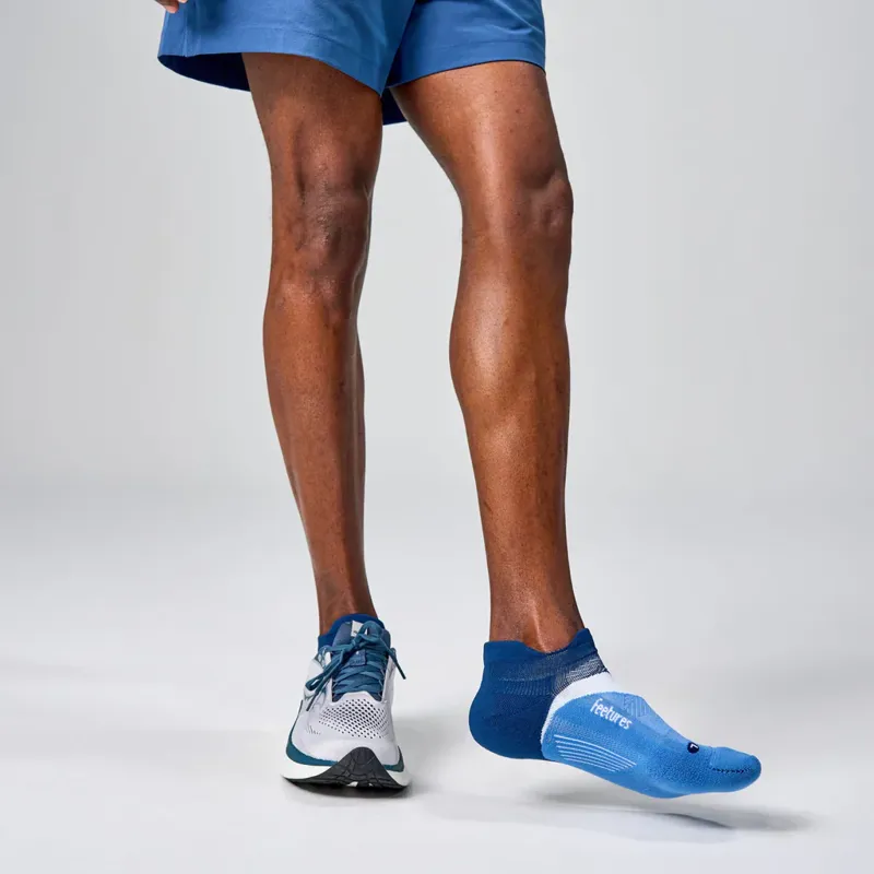 Feetures Elite Light Cushion Tab Unisex Socks in Blue Wave-3