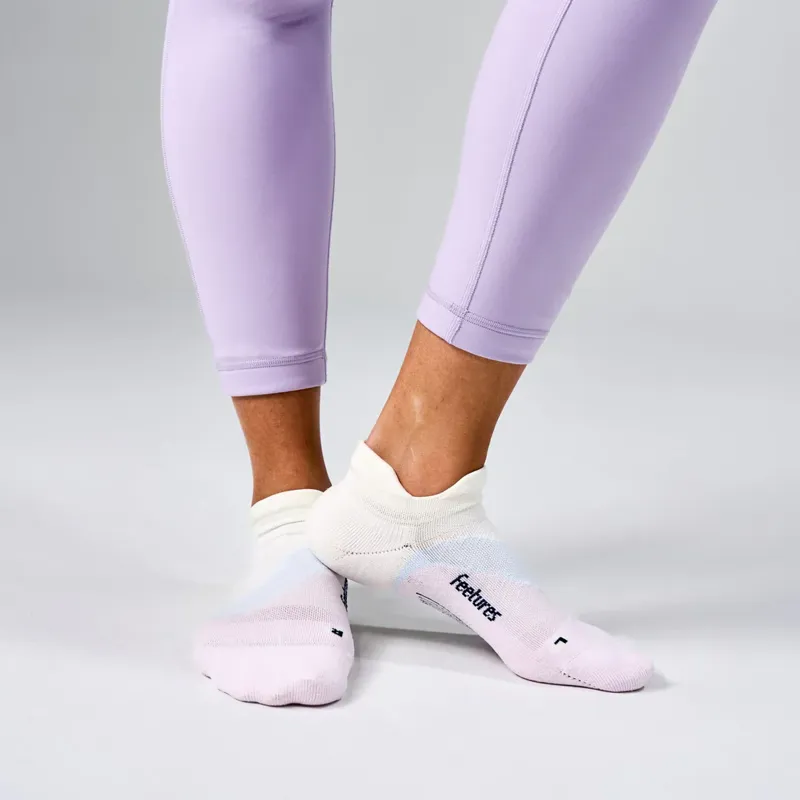 Feetures Elite Light Cushion Tab Unisex Socks in Lilac Breeze-2