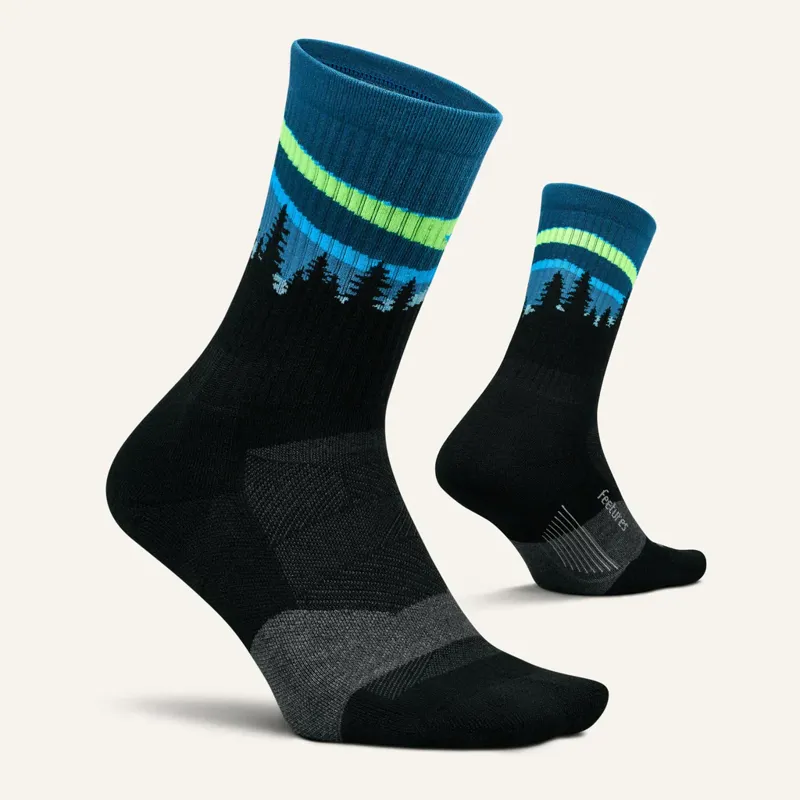 Feetures Trail Max Cushion Mini Crew Unisex in Blue Aurora-1