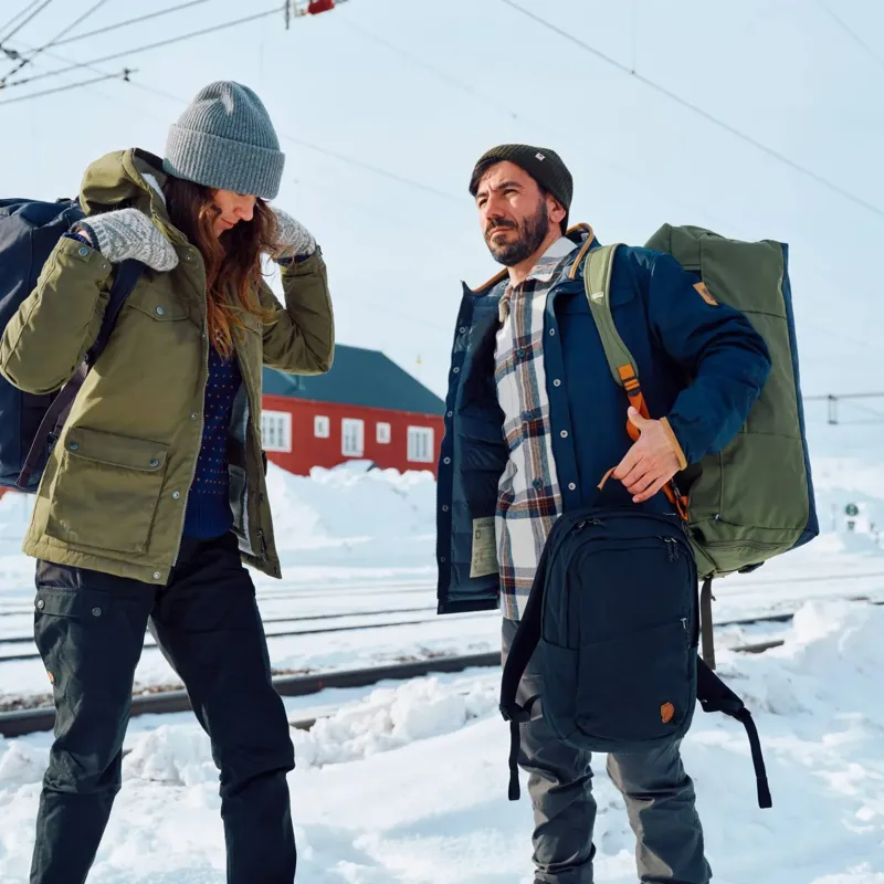 Fjallraven Farden Duffel 50 in Navy-5