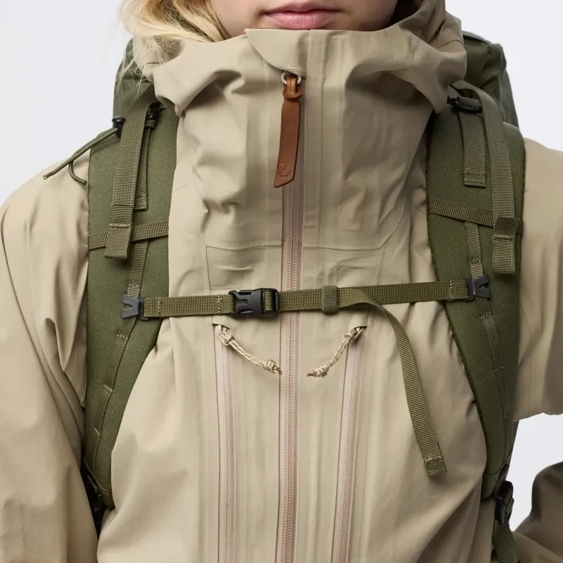 Fjallraven Kajka X-Latt 45 S/M Lightweight Backpack in Green-6