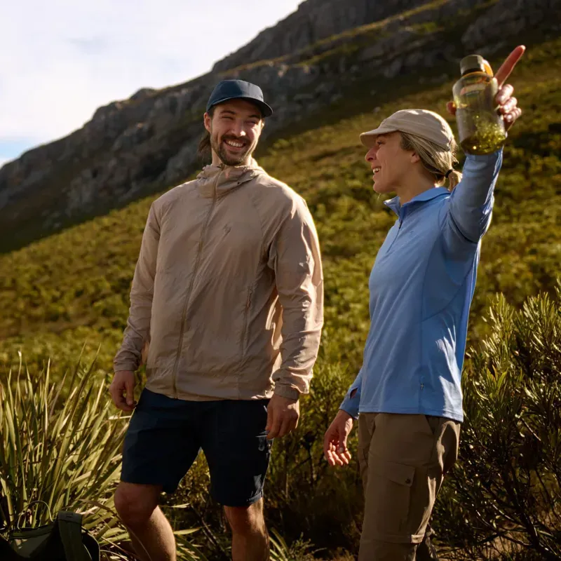 Fjallraven Keb Latt Wind Jacket Mens in Fossil-3