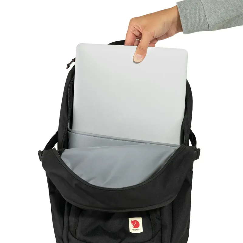 Fjallraven Skule 28 Backpack in Black-11