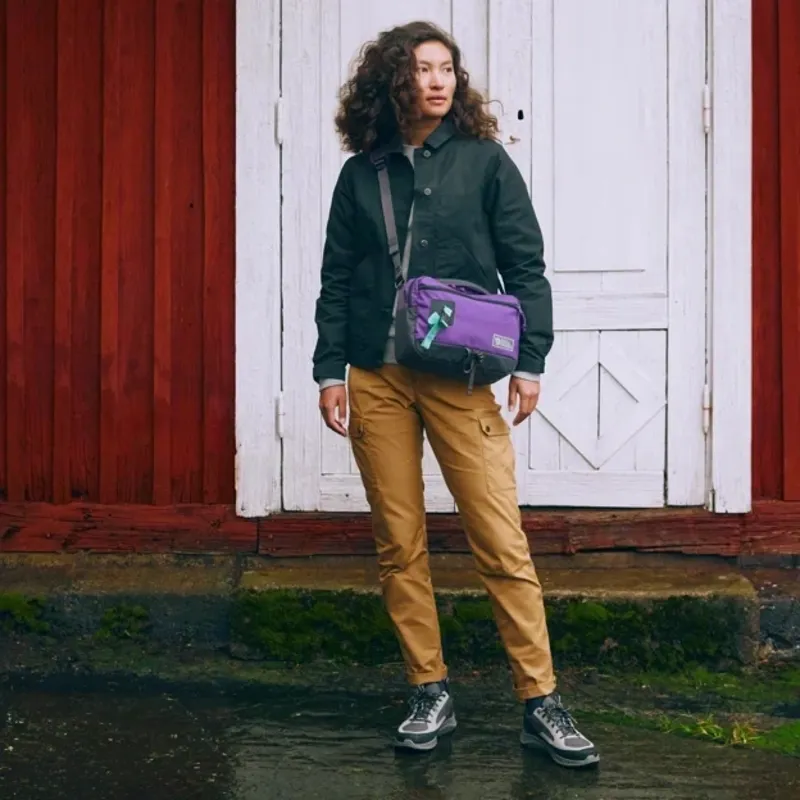 Fjallraven Vardag Shoulder Bag 6 Unisex in Navy-4