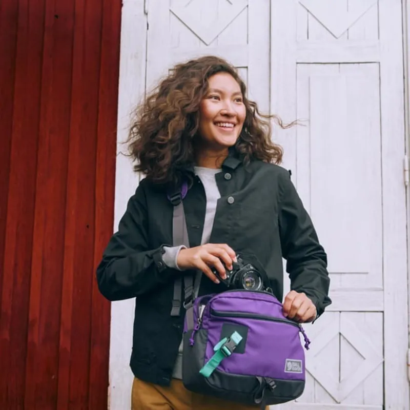 Fjallraven Vardag Shoulder Bag 6 Unisex in Navy-3