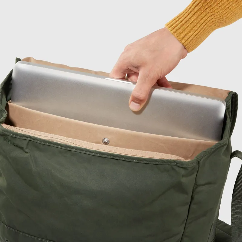 Fjallraven Greenland Shoulder Bag in Deep Forest
