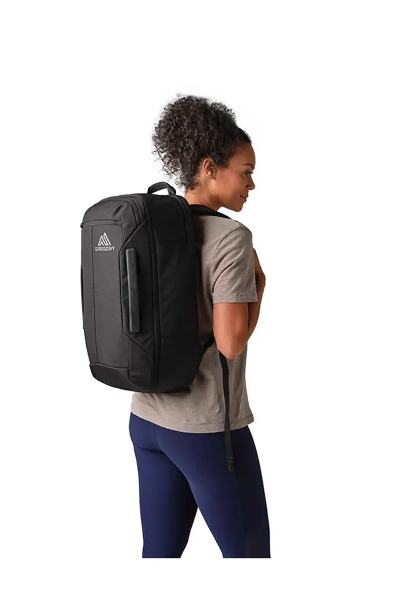 Gregory Border 30 Rucksack in Black Lichen-4