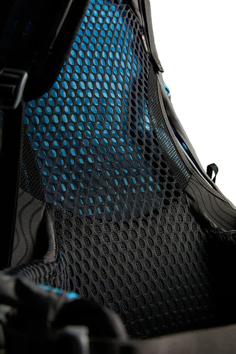 Gregory Focal 48L Rucksack Large in Ozone Black-9