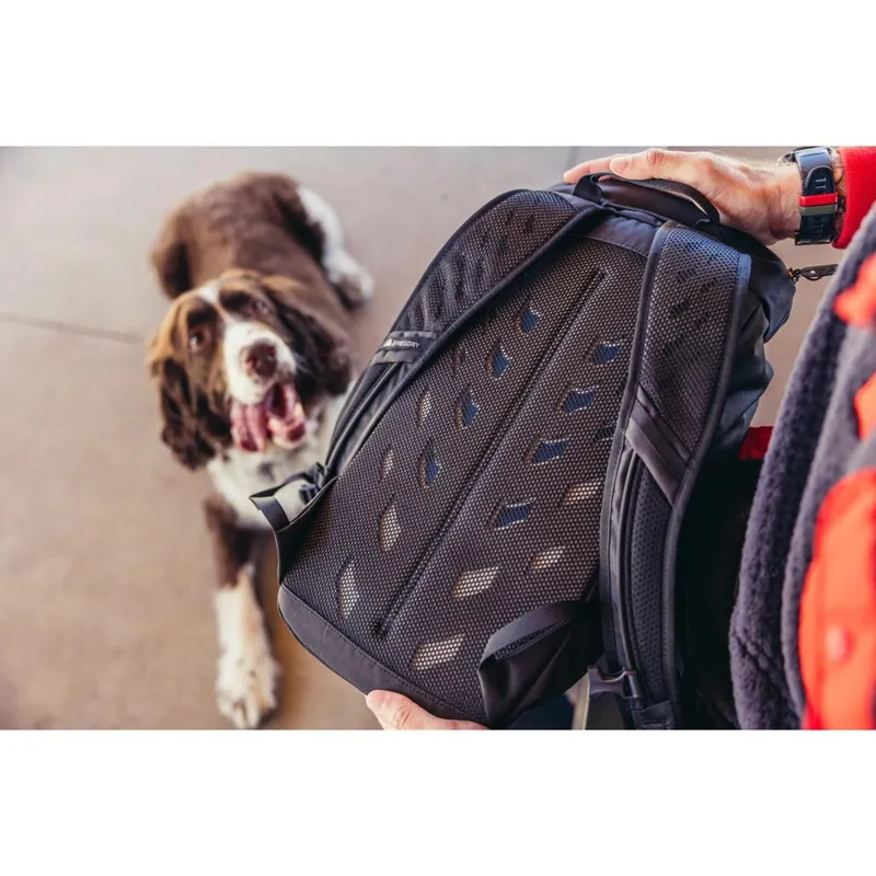 Gregory Nano 18 Hiking Rucksack in Moab Tan-10