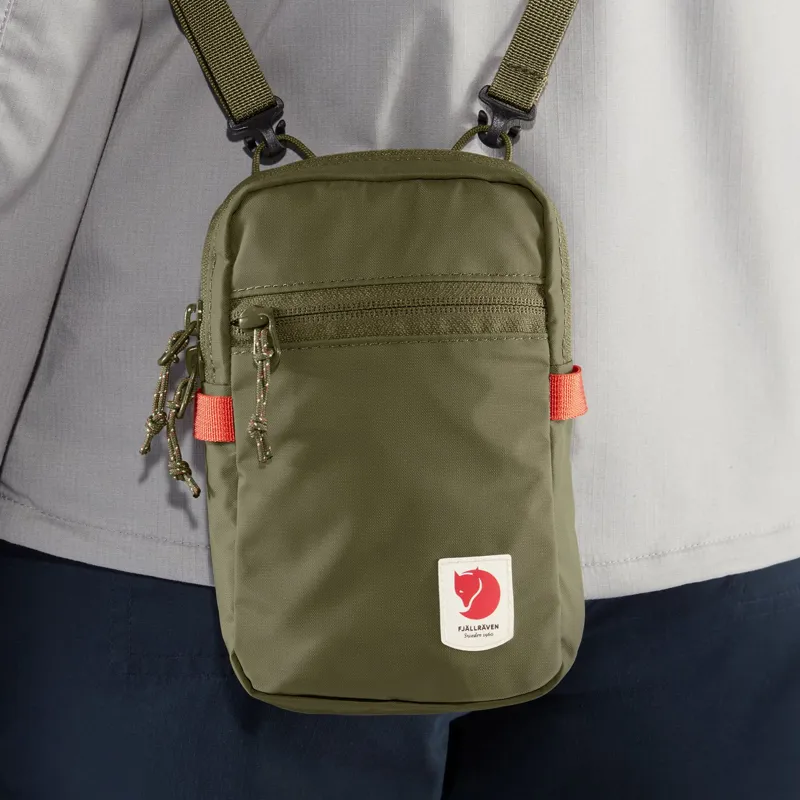 Fjallraven High Coast Pocket Bag in Black-5