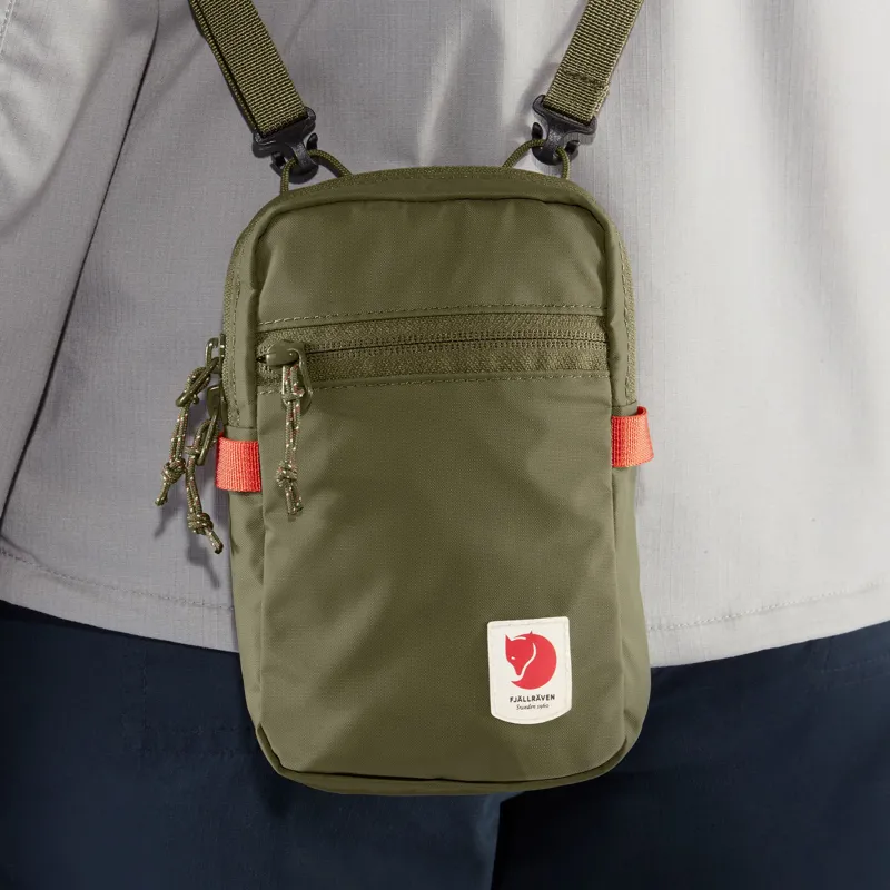 Fjallraven High Coast Pocket Bag in Green