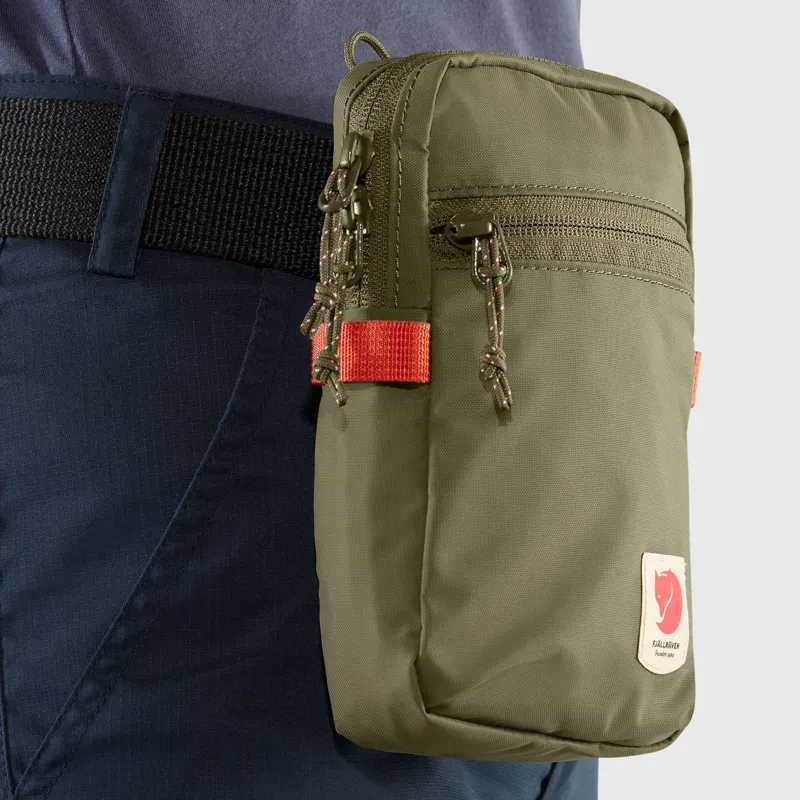 Fjallraven High Coast Pocket Bag in Green-9