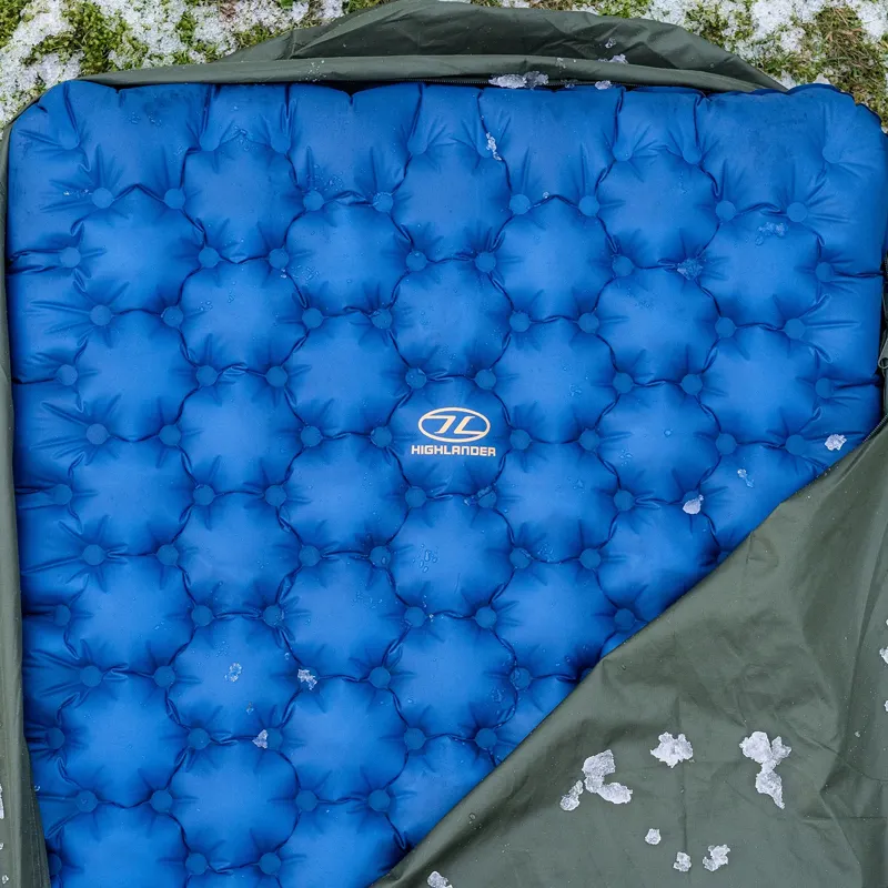 Highlander Nap-Pak Arctic R11 Inflatable Sleeping Mat in Deep Blue-8