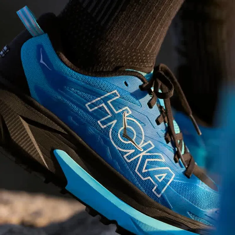 Hoka Mafate 5 Trail Running Shoe Womens in Midnight Blue/Starlight Glo-10