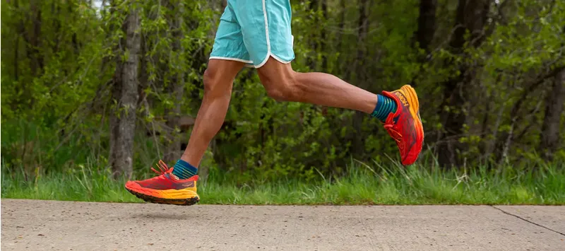 Injinji Ultra Run Mini Crew Unisex Socks in Poseidon-5