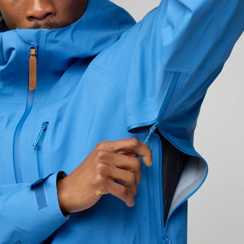 Fjallraven Keb GTX Jacket Mens in UN Blue-8