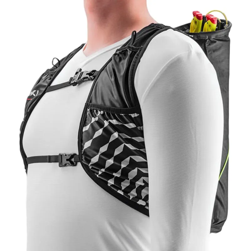 Leki Elastic Belt Trail Running Quiver Vest in Black