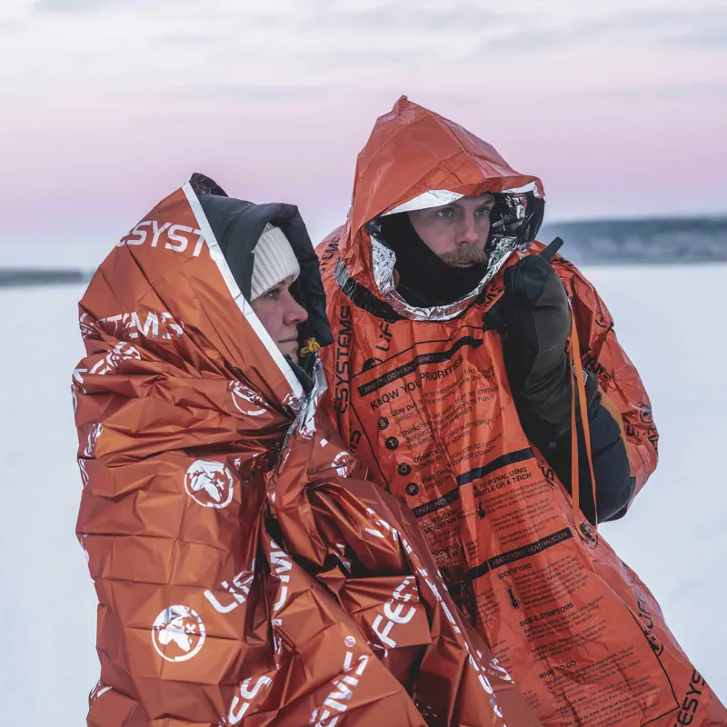 Lifesystems Heatshield Poncho in Orange-7