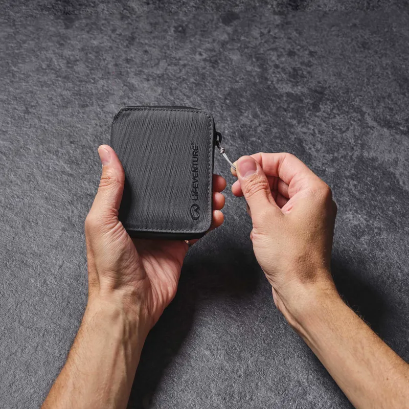 Lifeventure RFiD Bi-Fold Wallet Recycled in Grey-7