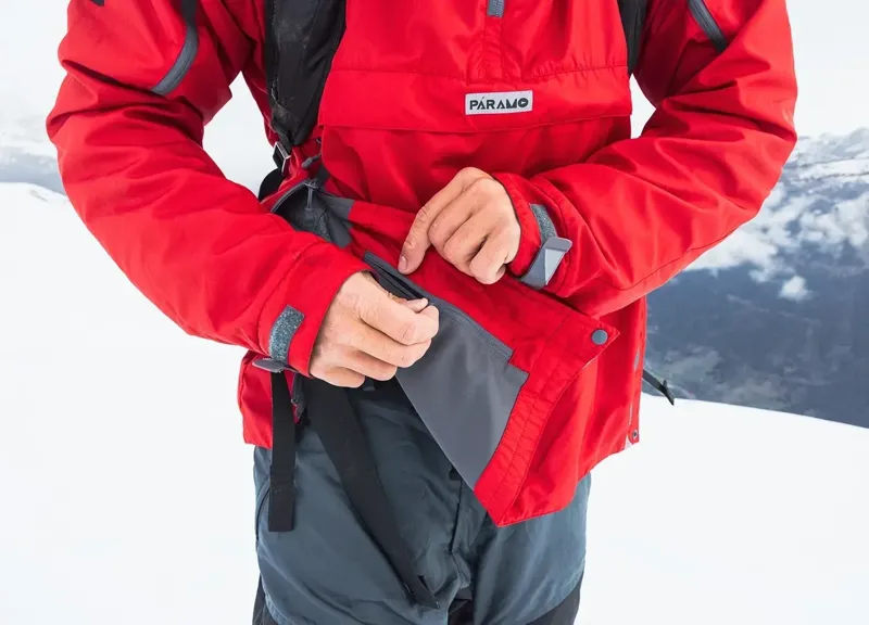 Paramo Velez Adventure Smock Mens in Moss-8