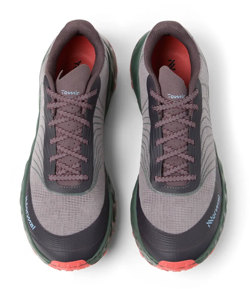 Nnormal Tomir 2.0 Trail Running Shoe Unisex in Burgundy/Obscure-5