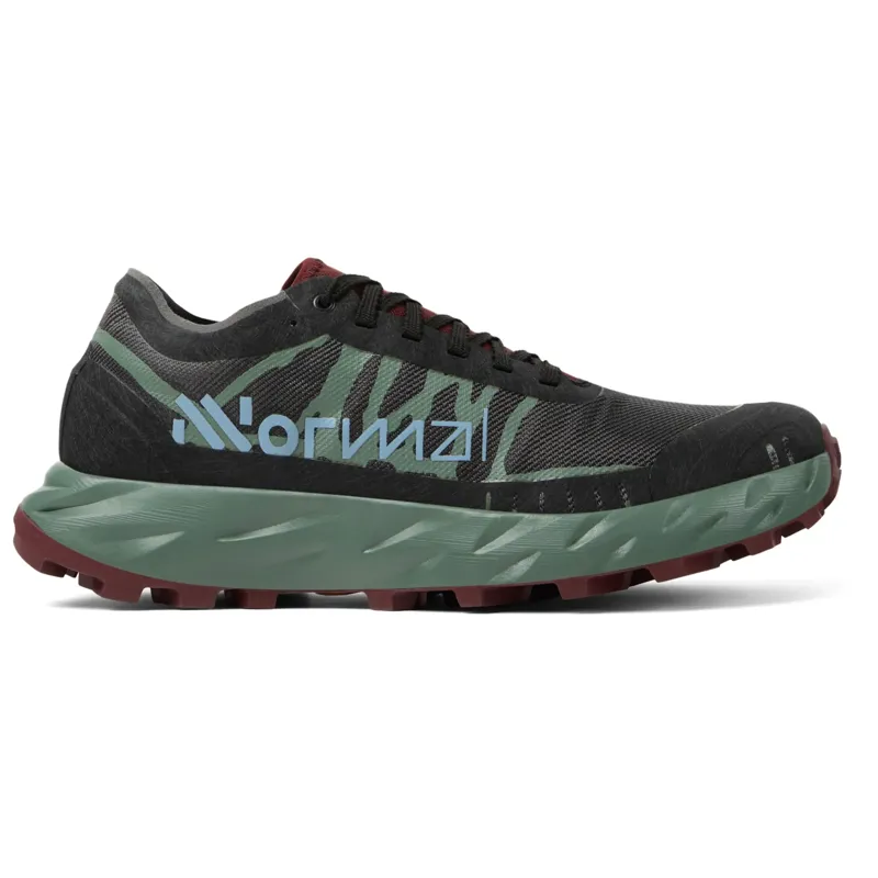 Nnormal Kjerag Brut Trail Running Shoe Unisex in Red Green