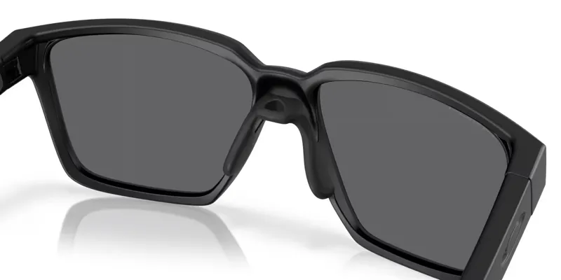 Oakley Actuator SQ Sunglasses in Matte Black/Prizm Black-6