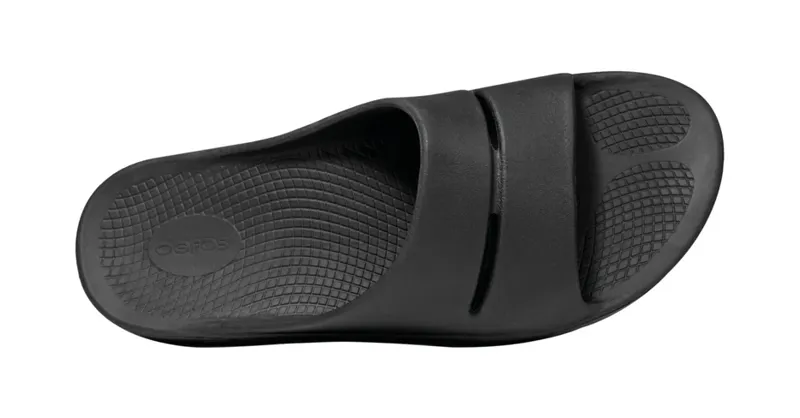 Oofos Ooahh Slide Sandal in Black-3