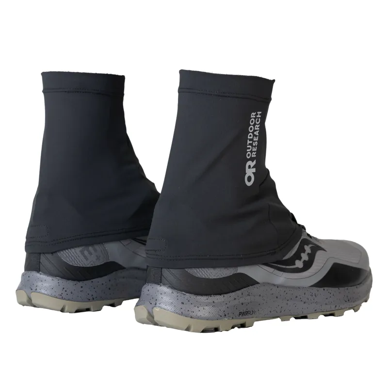 Outdoor Research Swift Run Gaiter in Black-1