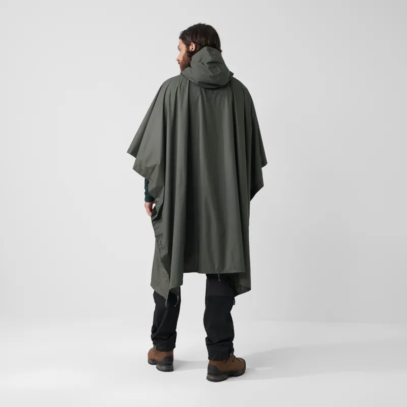 Fjallraven Poncho Unisex in Safety Orange-2