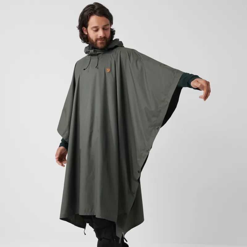 Fjallraven Poncho Unisex in Safety Orange-3