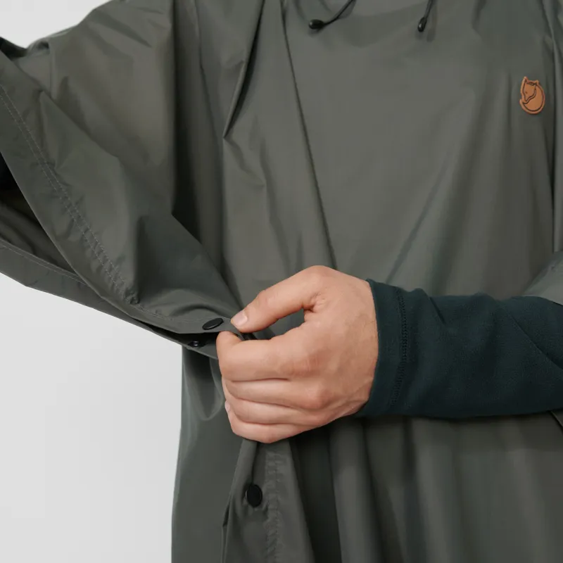 Fjallraven Poncho Unisex in Safety Orange-5